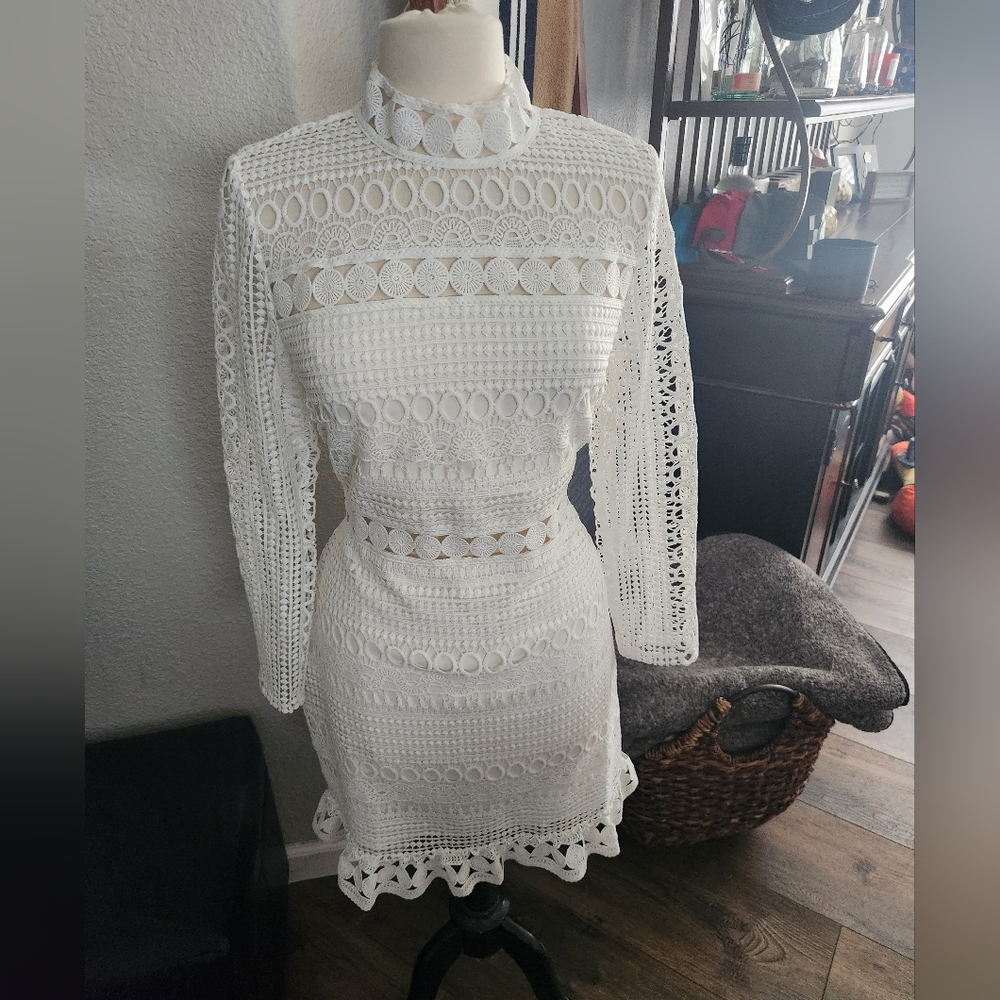 TwoSisters highneck dress